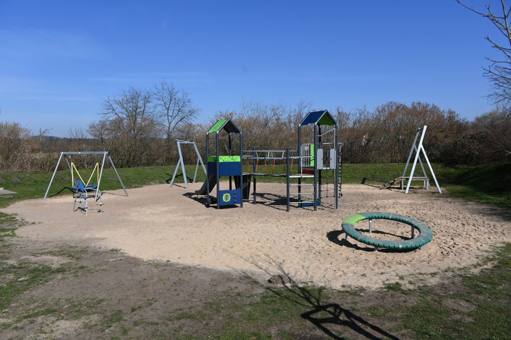 spielplatzmainring2025web